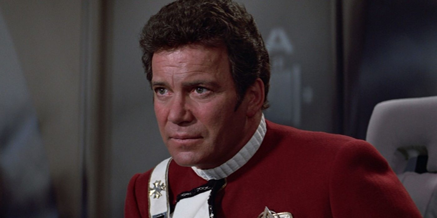 El primer acto del Capitán Kirk al convertirse en almirante cambió la tradición de Star Trek para siempre
