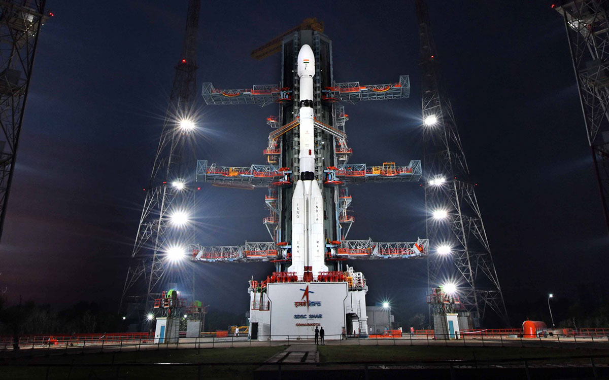 La India lanza a su 'niño travieso' al espacio para estudiar el clima