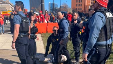 Policía de Kansas City detiene a 3 tras tiroteo en celebración por Super Bowl