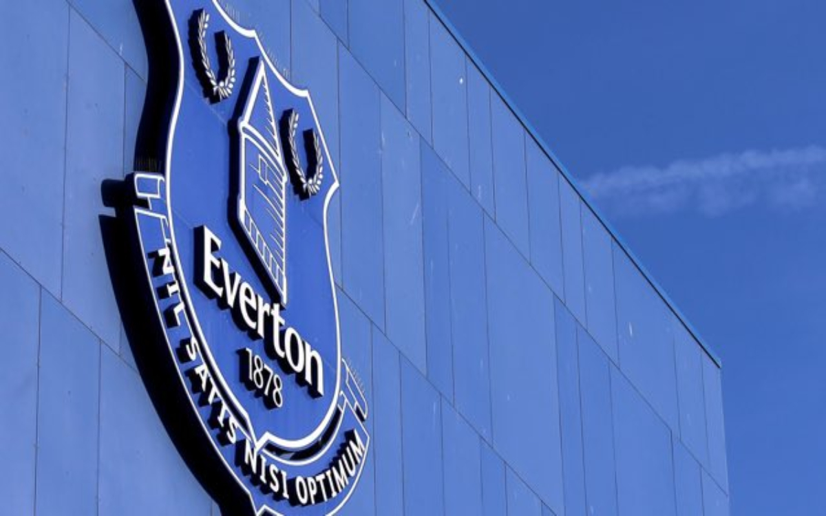 Reducen sanción a Everton por violar el fair play financiero