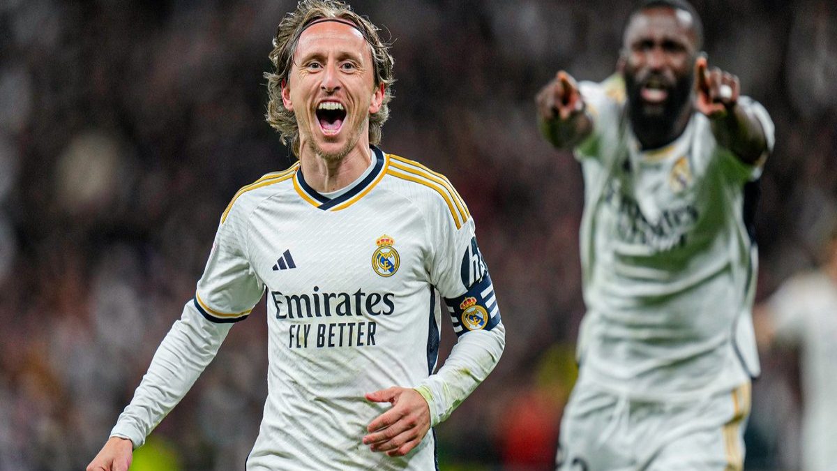 Salva Luka Modric al Real Madrid en el Estadio Santiago Bernabéu | Video