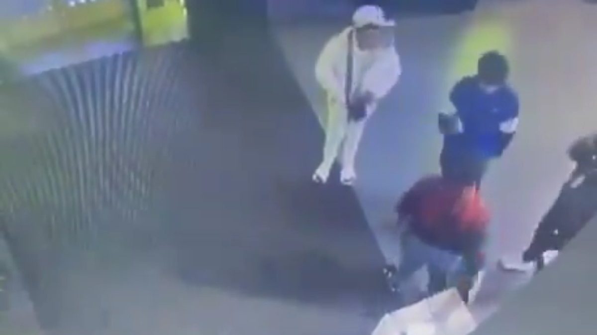 Video | Arrestan a tres adolescentes latinos tras protagonizar tiroteo en Times Square