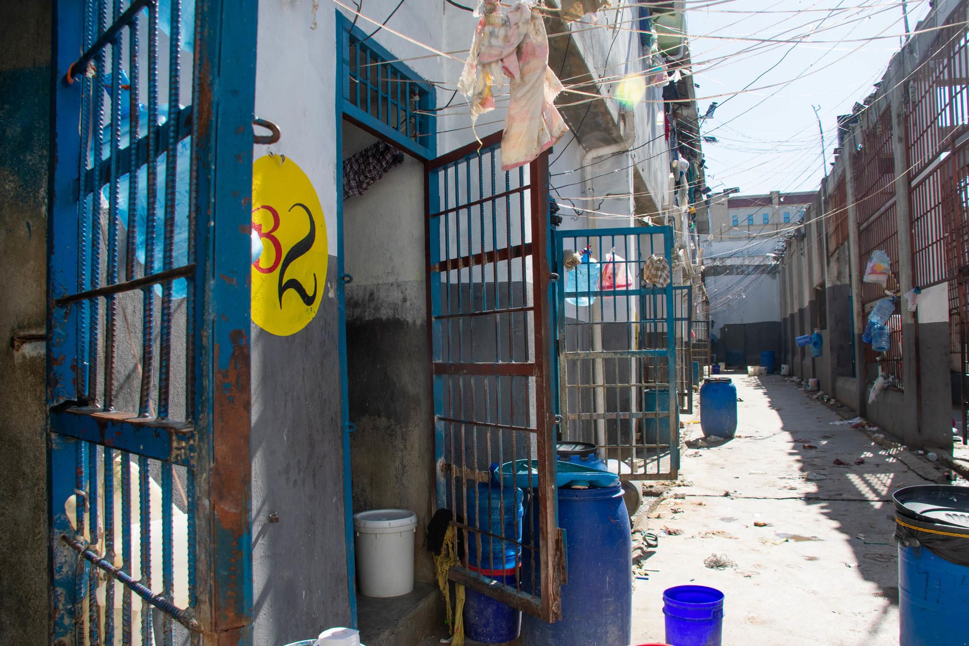 3,597 presos huyen de cárcel tras ataque de bandas armadas en Haití