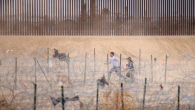 Arizona propone ley que permite a rancheros disparar a migrantes que crucen sus tierras