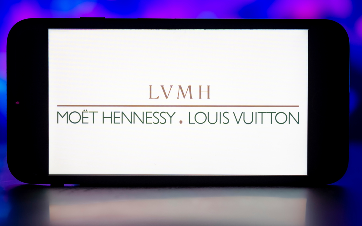 LVMH, conglomerado de Louis Vuitton, y su filial Loro Piana, acusadas de explotar a campesinos andinos en Perú