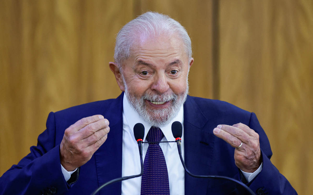 Lula insta a defender la democracia ante la ultraderecha de Milei y Bolsonaro