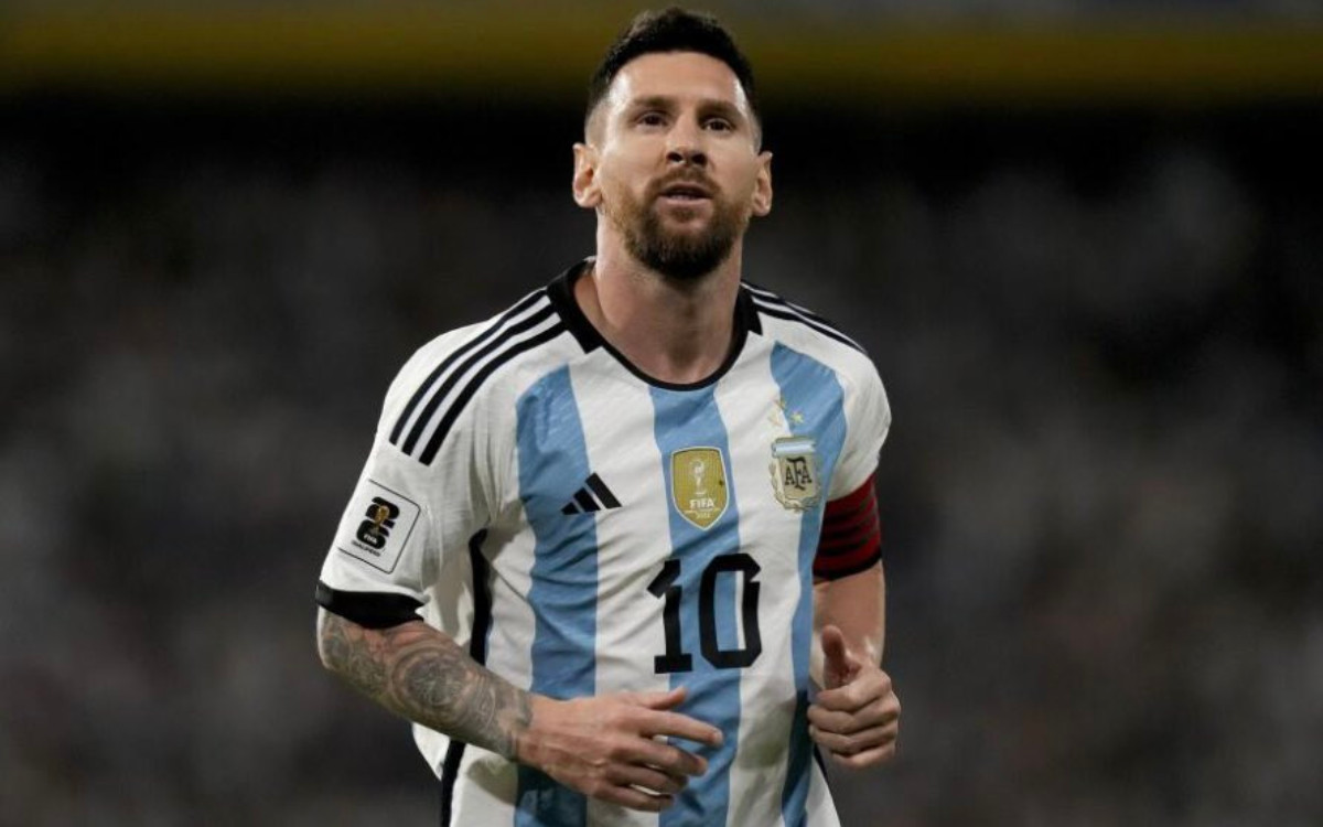 Messi queda fuera de la albiceleste por lesión