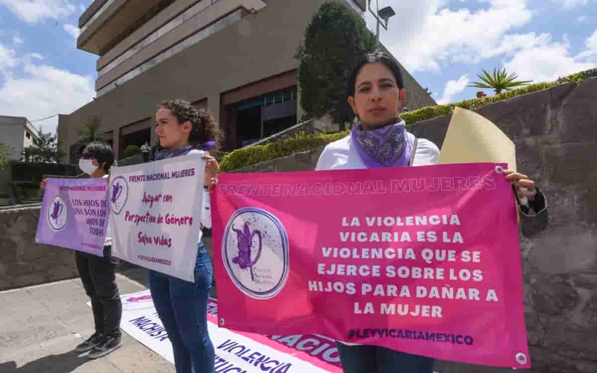 Oaxaca aprueba castigar violencia vicaria con hasta 13 años de cárcel