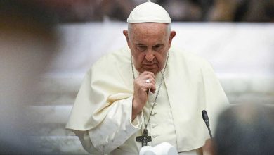 Sacerdote mexicano participó en podcast en el que religiosos dijeron rezar para que el papa 'se pueda ir al cielo cuanto antes'
