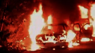 Transportistas se enfrentan y queman vehículos en Chiapas | Video