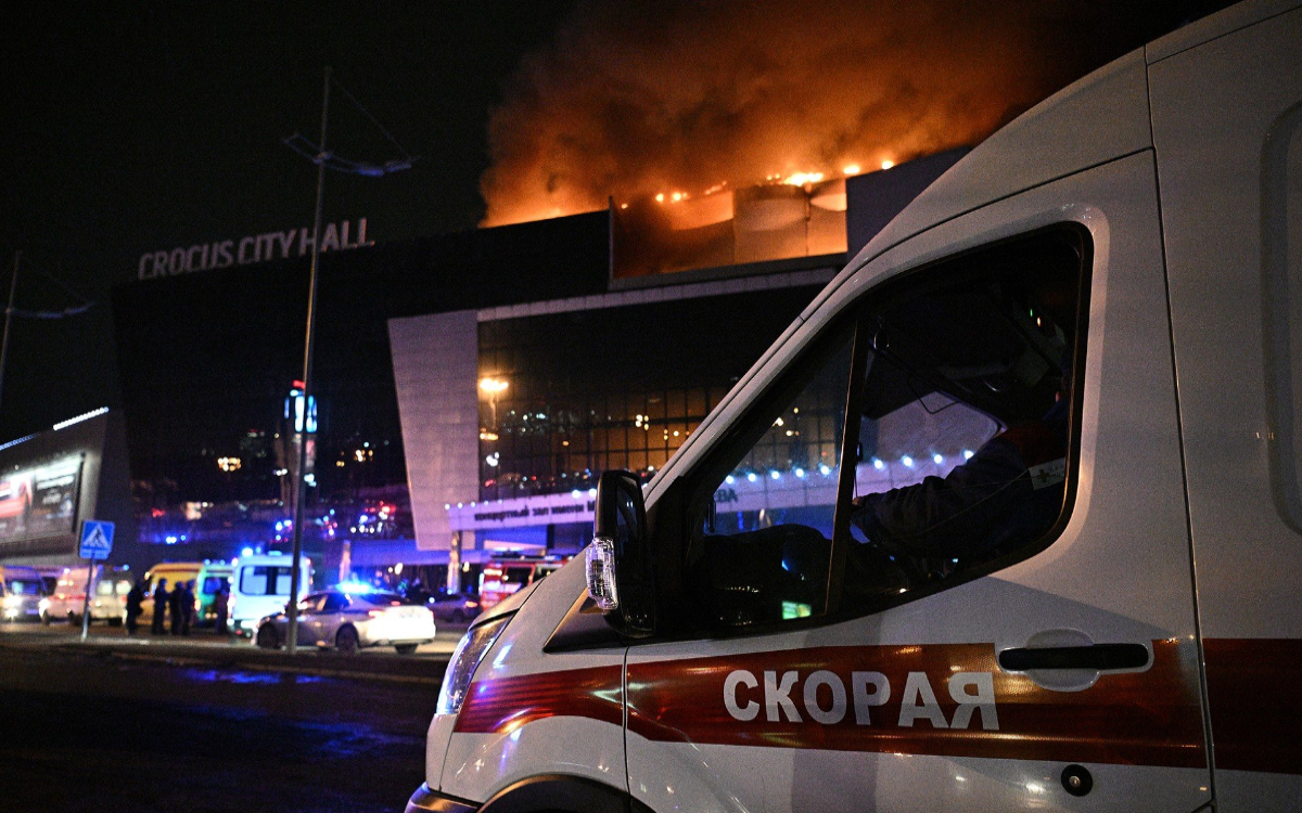 Videos | Decenas de muertos por ataque terrorista a sala de conciertos en Moscú, Rusia