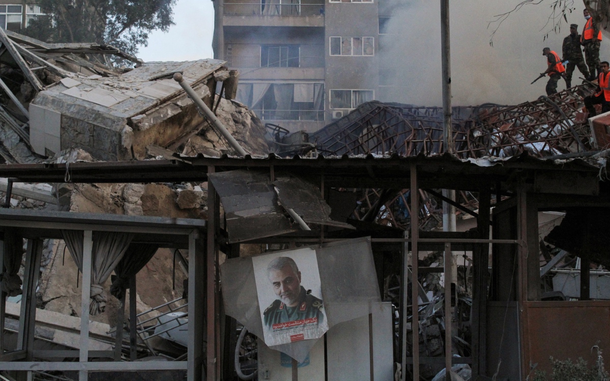 Aumentan a 14 los muertos en bombardeo contra el consulado iraní en Damasco