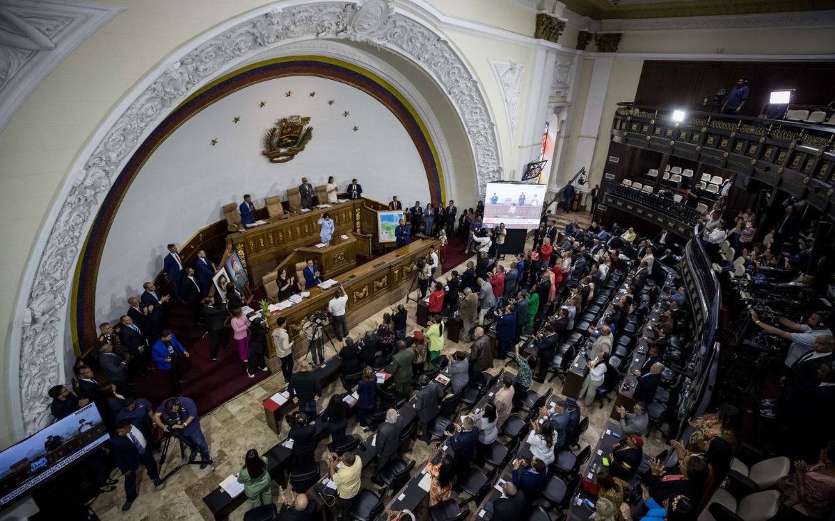 Comisión parlamentaria de Venezuela prepara proyecto de ley contra ‘traidores a la patria’