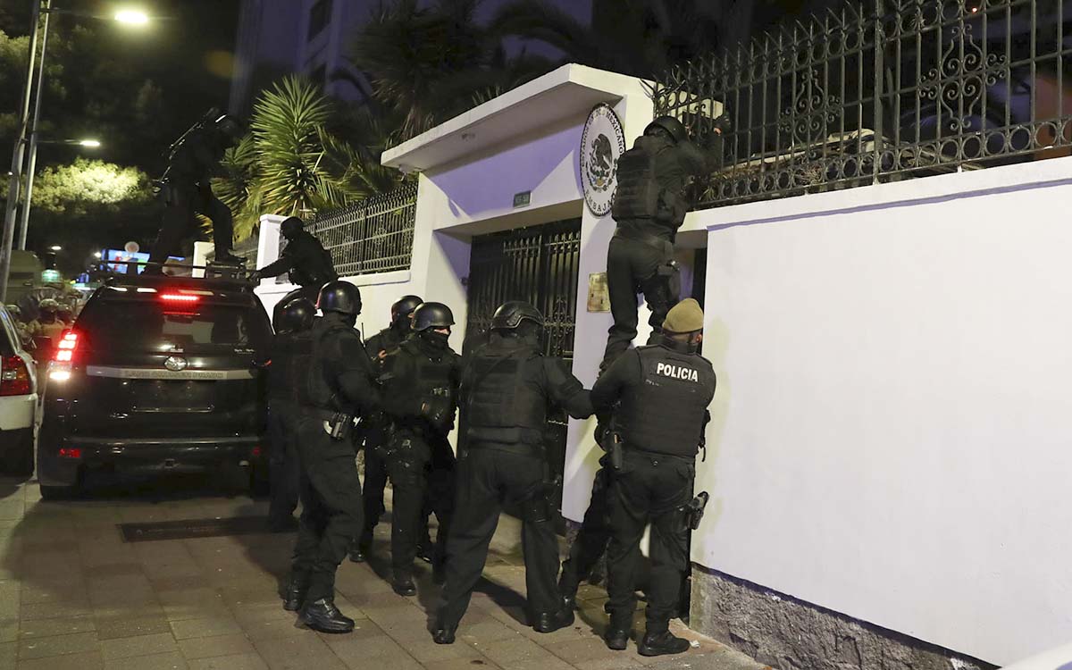El Reino Unido condena el asalto de Ecuador a la embajada de México