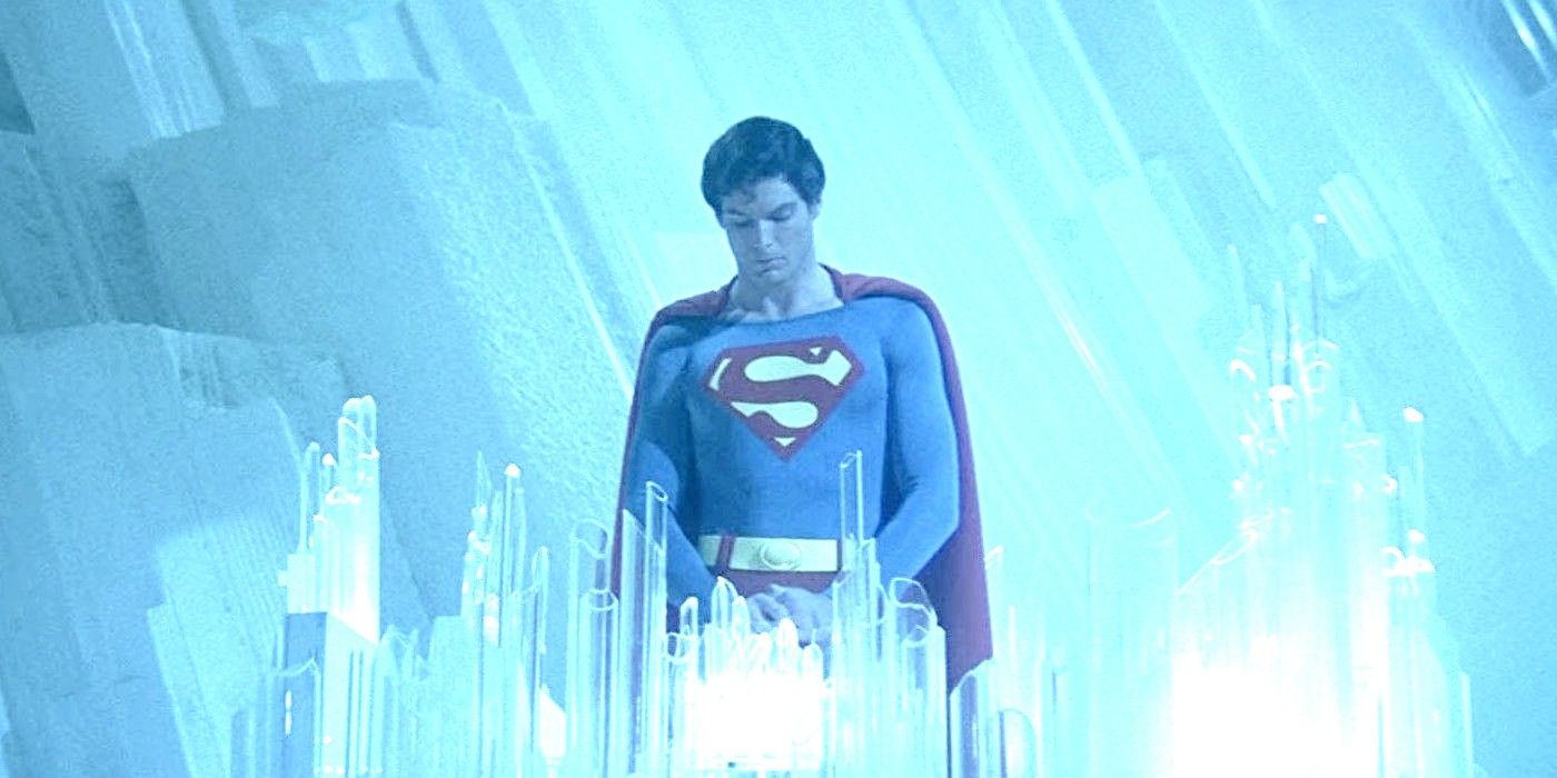 Las 6 versiones de la fortaleza de la soledad de Superman en acción real, clasificadas