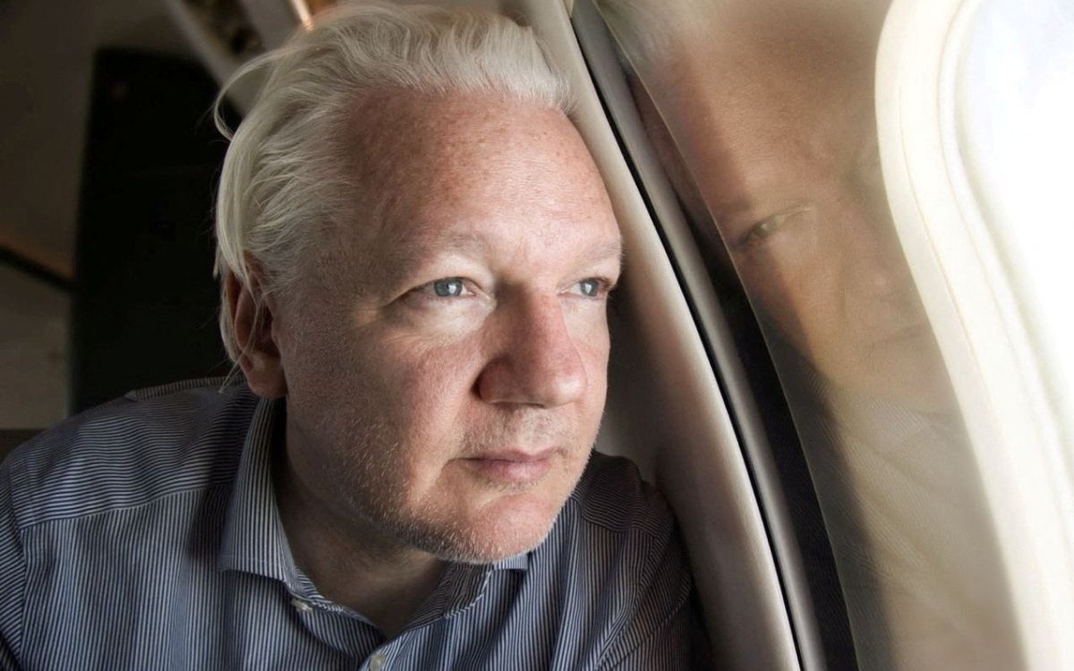 Liberación de Assange es desenlace afortunado, pero no perfecto; no cometió ningún crimen: Narváez