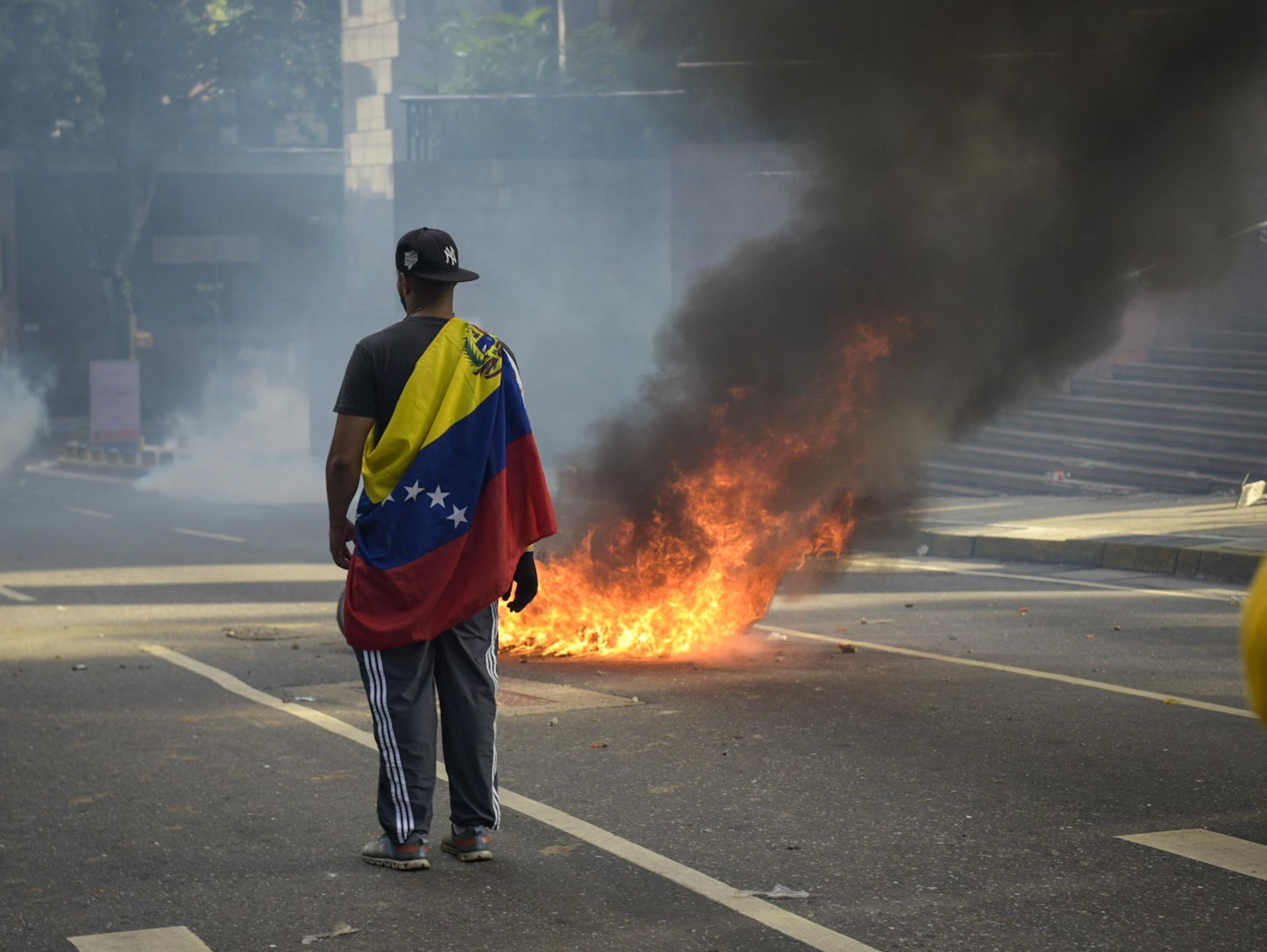Al menos seis muertos en protestas de Venezuela