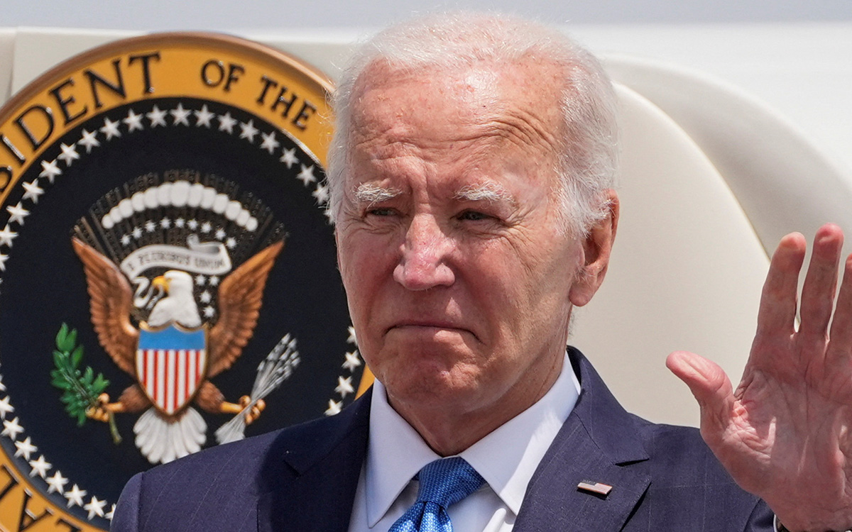 Biden reaparece en público tras renunciar a su campaña presidencial