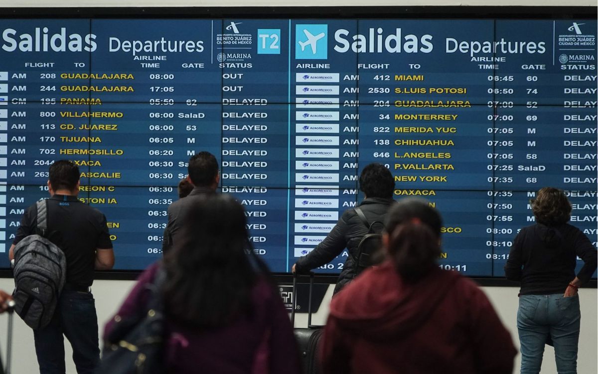 Caída de Microsoft | Viva Aerobus cancela vuelos internacionales; AICM pide a usuarios contactar a aerolíneas