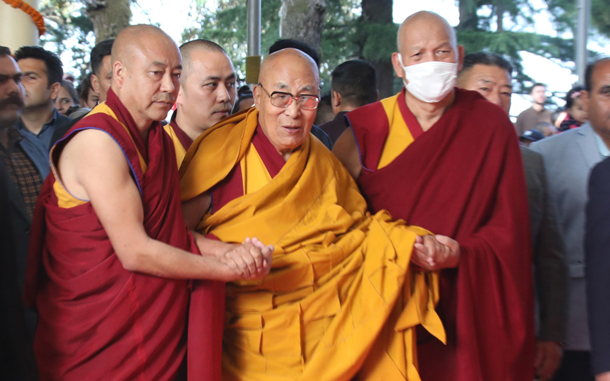 Dalai Lama cumple 89 años y desmiente rumores sobre su salud
