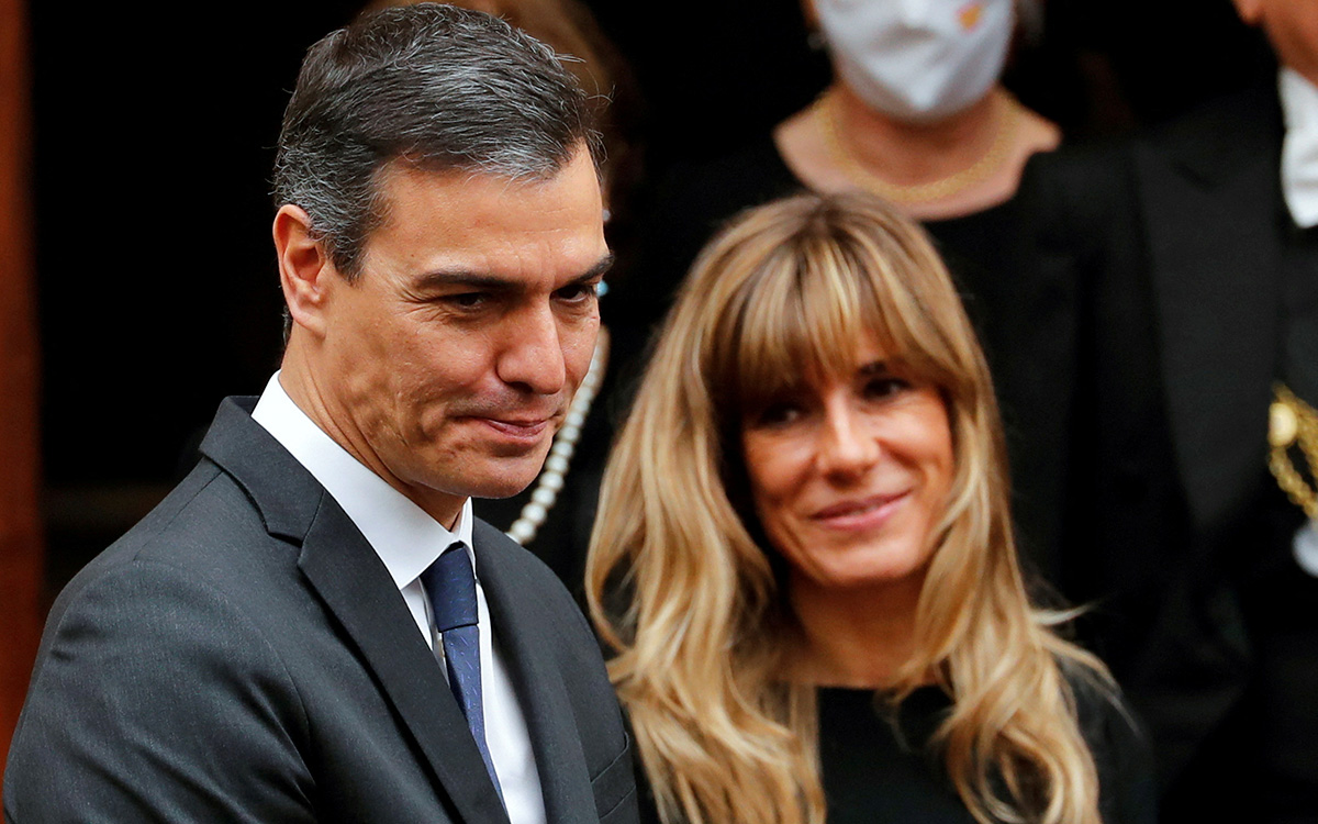 España: Pedro Sánchez denuncia por prevaricación a juez que investiga a su esposa