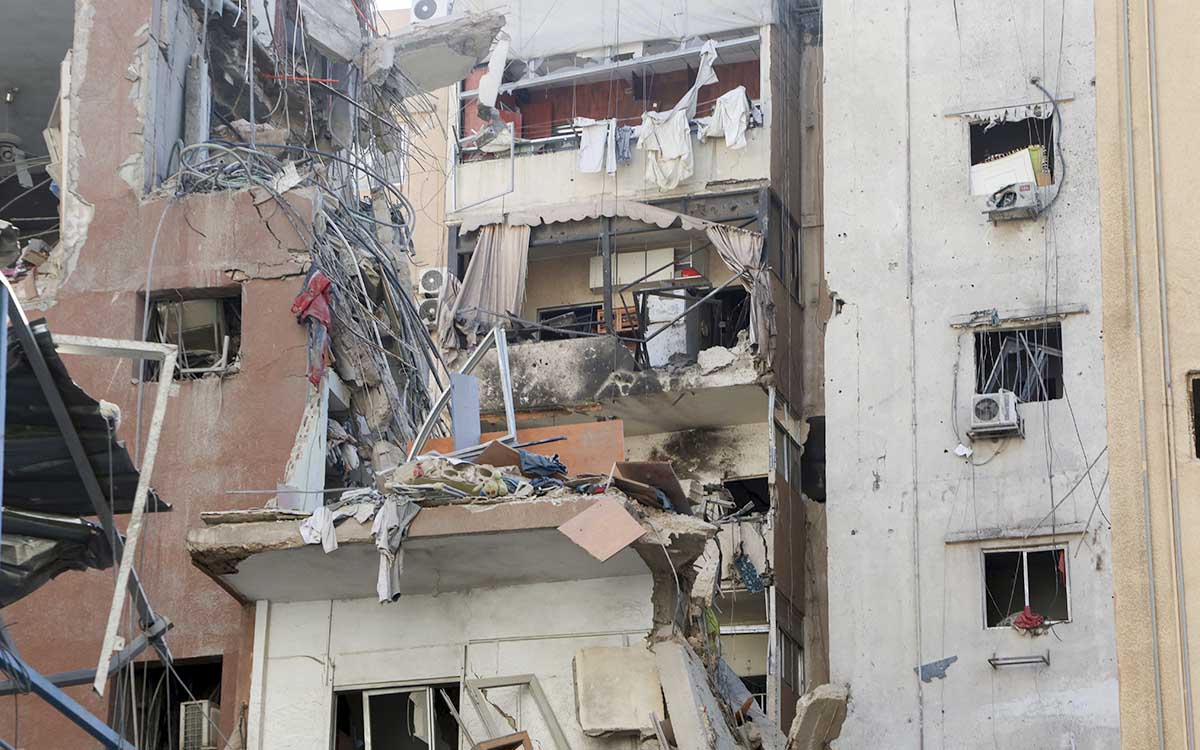 Hezbolá afirma que su jefe militar se encontraba en el edificio atacado por Israel en Beirut
