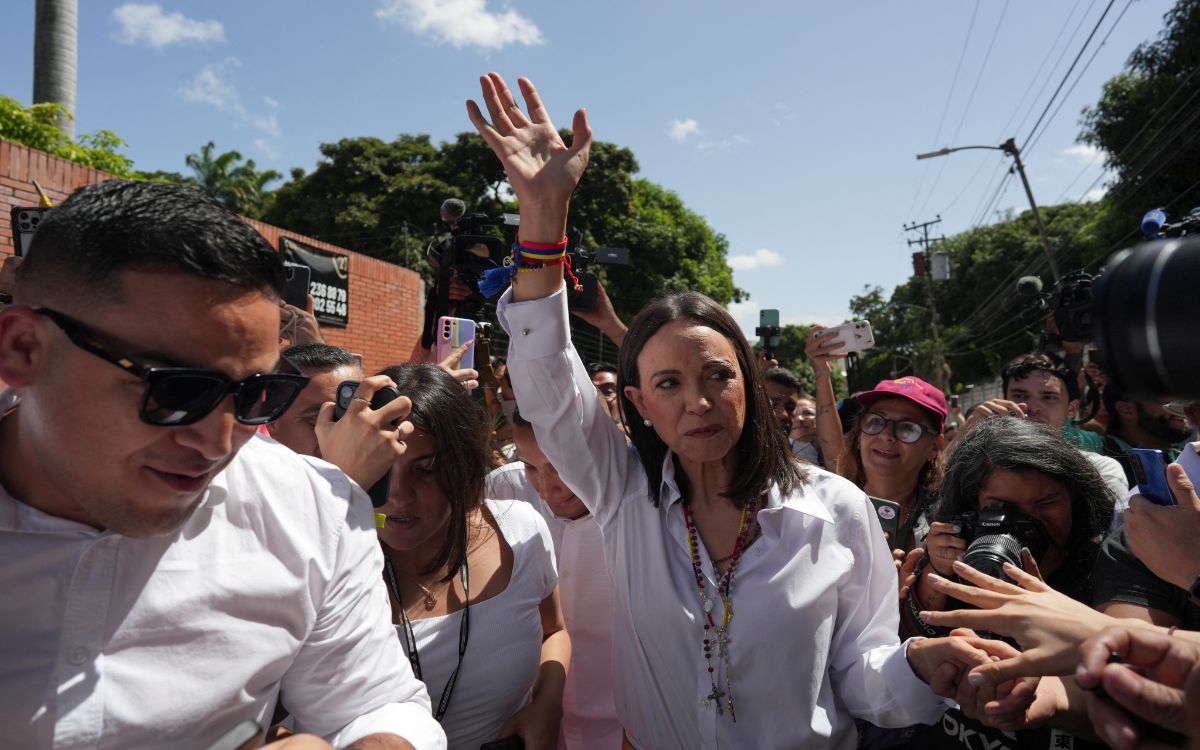 María Corina Machado afirma que hay una participación "apoteósica" en las elecciones