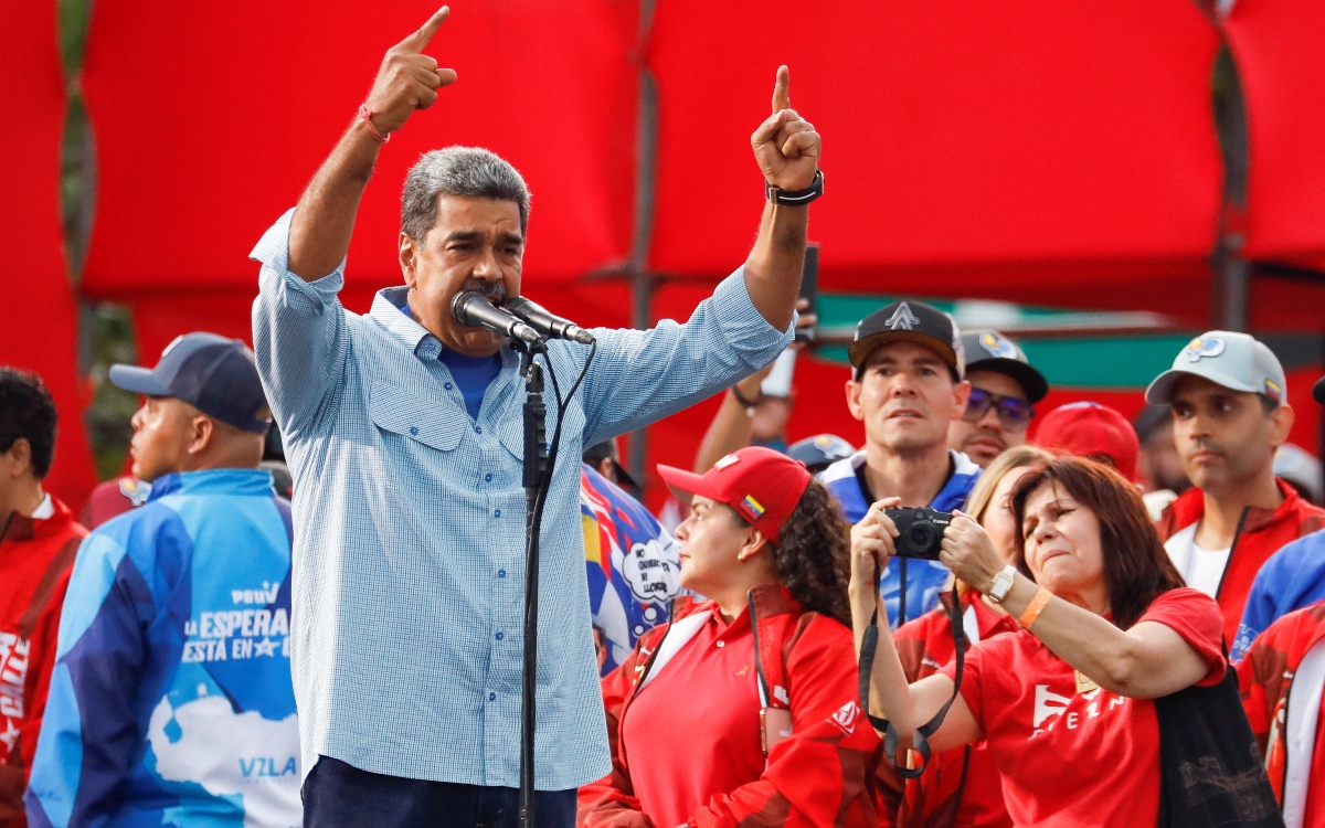 'Ridículos' los políticos que intentaron entrar sin éxito a Venezuela: Maduro