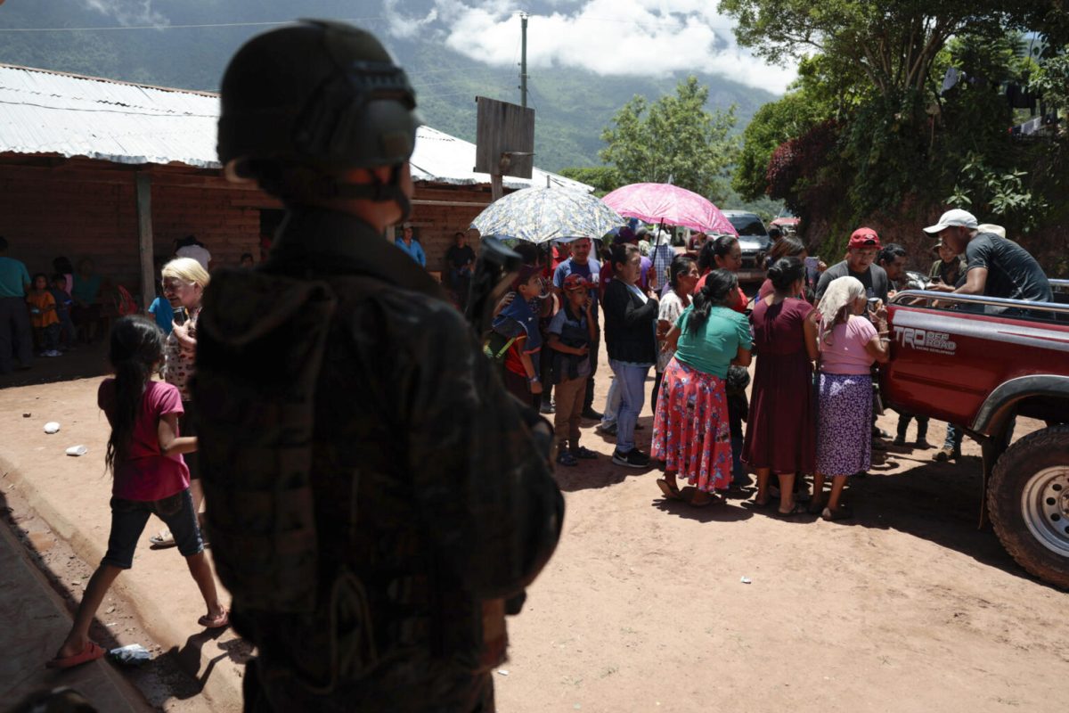 SRE ofrece protección a mexicanos que huyeron a Guatemala por violencia