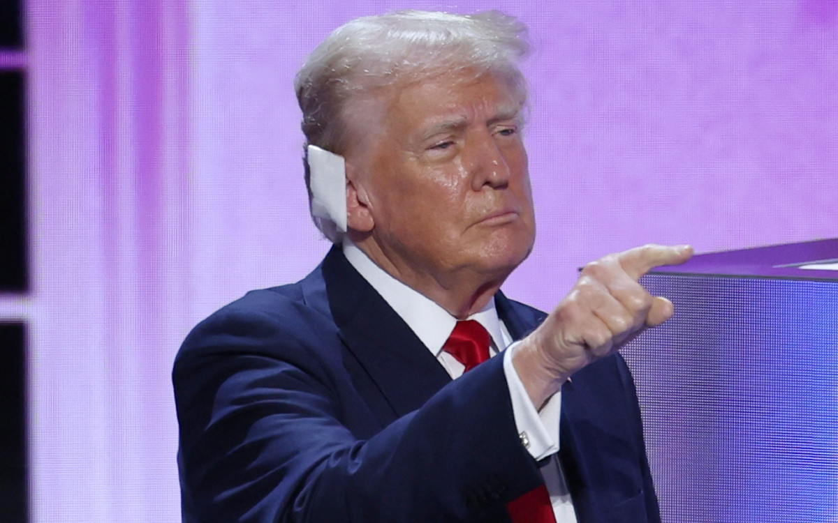 Trump explica atentado, promete terminar el muro y ‘deportación masiva’