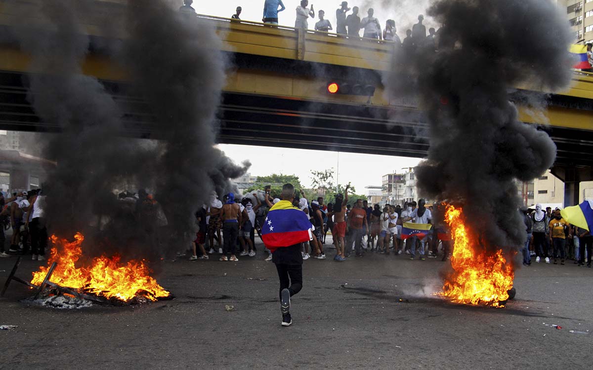 'Venezuela está sobre una bomba', asegura la historiadora Margarita López Maya