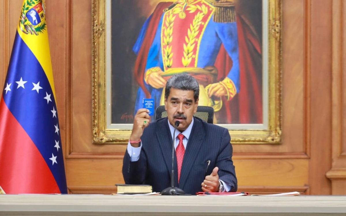Maduro: 'Estados Unidos debe sacar sus narices de Venezuela'