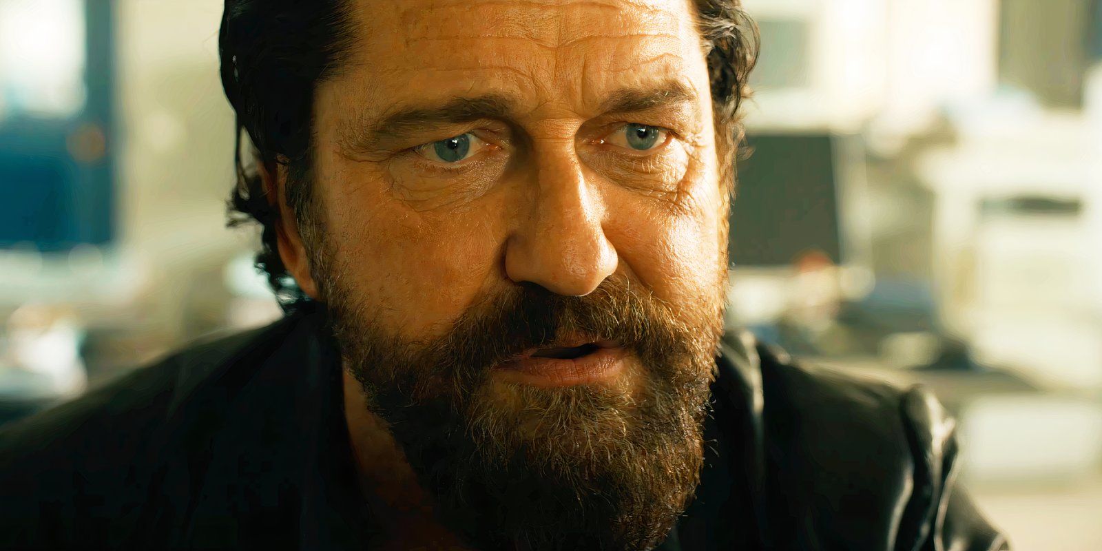 El tráiler de Den Of Thieves 2 revela la secuela de acción de Gerard Butler 6 años después de la película original