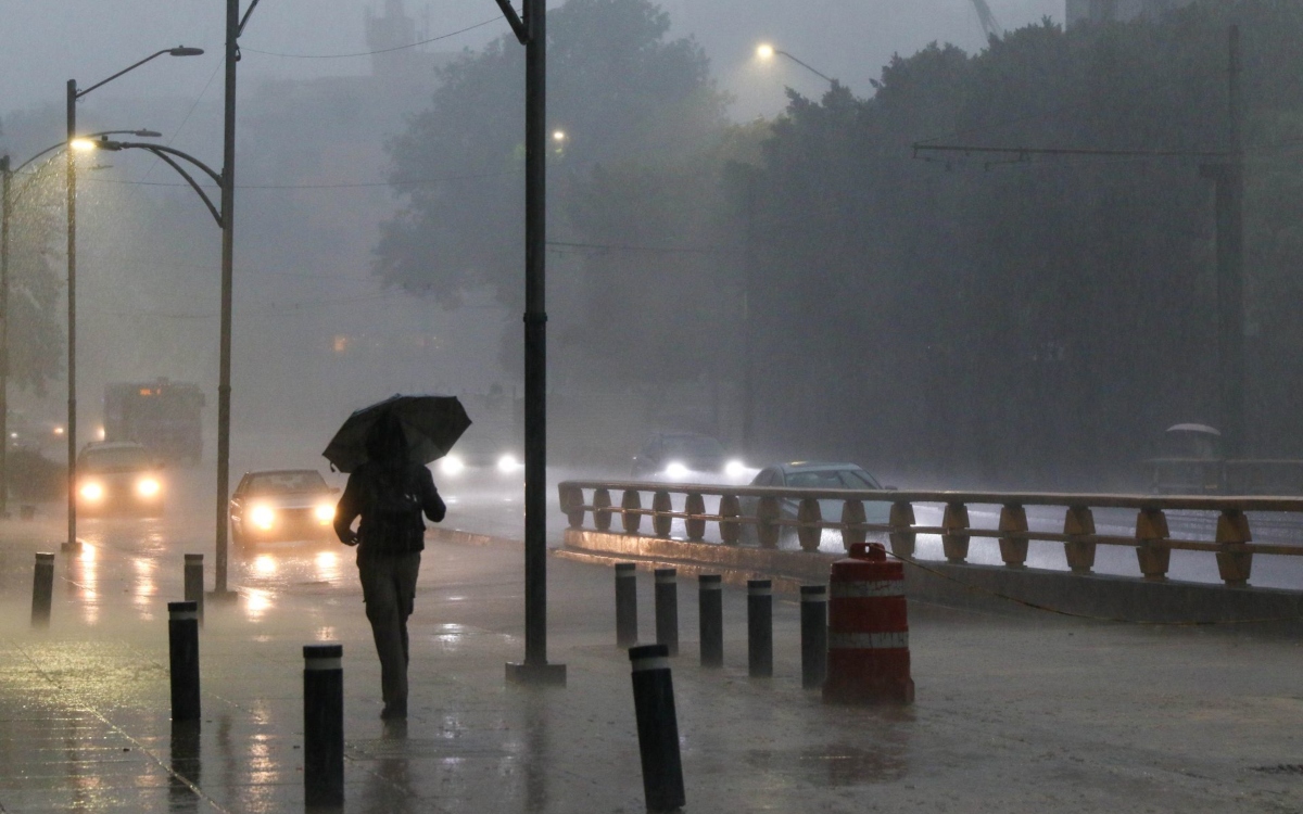 Al menos 6 fenómenos meteorológicos causarán fuertes lluvias en 19 estados