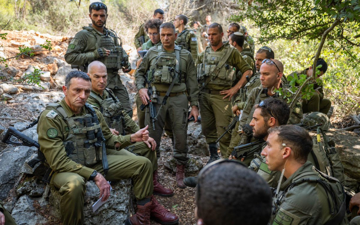 Alista ejército israelí posible operación terrestre en Líbano | Video