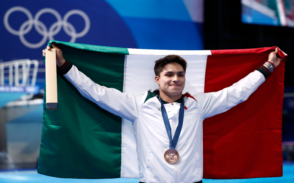 El doble medallista olímpico Osmar Olvera fue "operado con éxito"