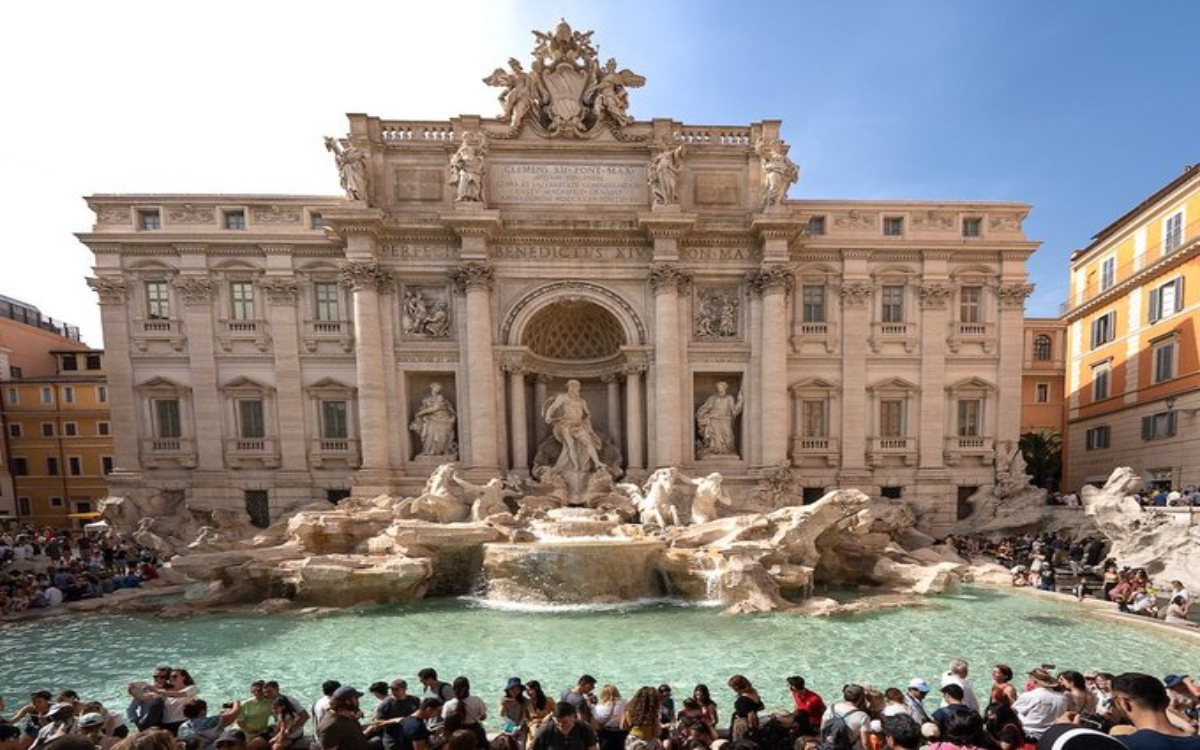 Estudian el pago de una cuota por visitar la Fontana di Trevi en Roma | Video