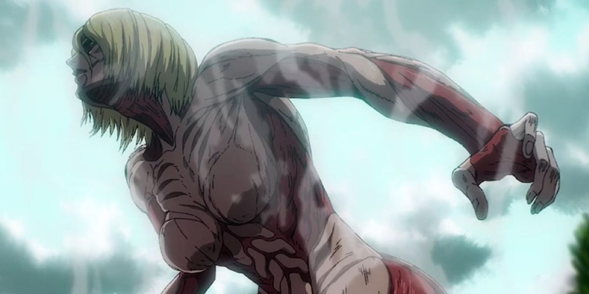 El cosplay femenino de Attack On Titan vende su impresionante escala con una sesión increíble