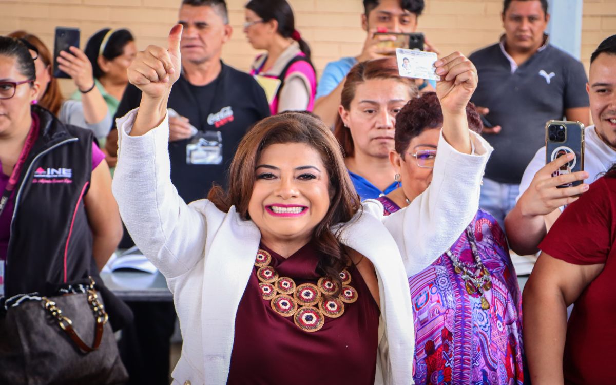 🔴 Clara Brugada toma protesta en la CDMX | Video