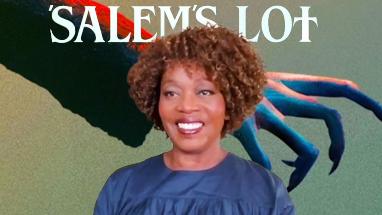 Entrevista de Salem’s Lot: Alfre Woodard sobre la evolución del Dr. Cody de la novela de Stephen King