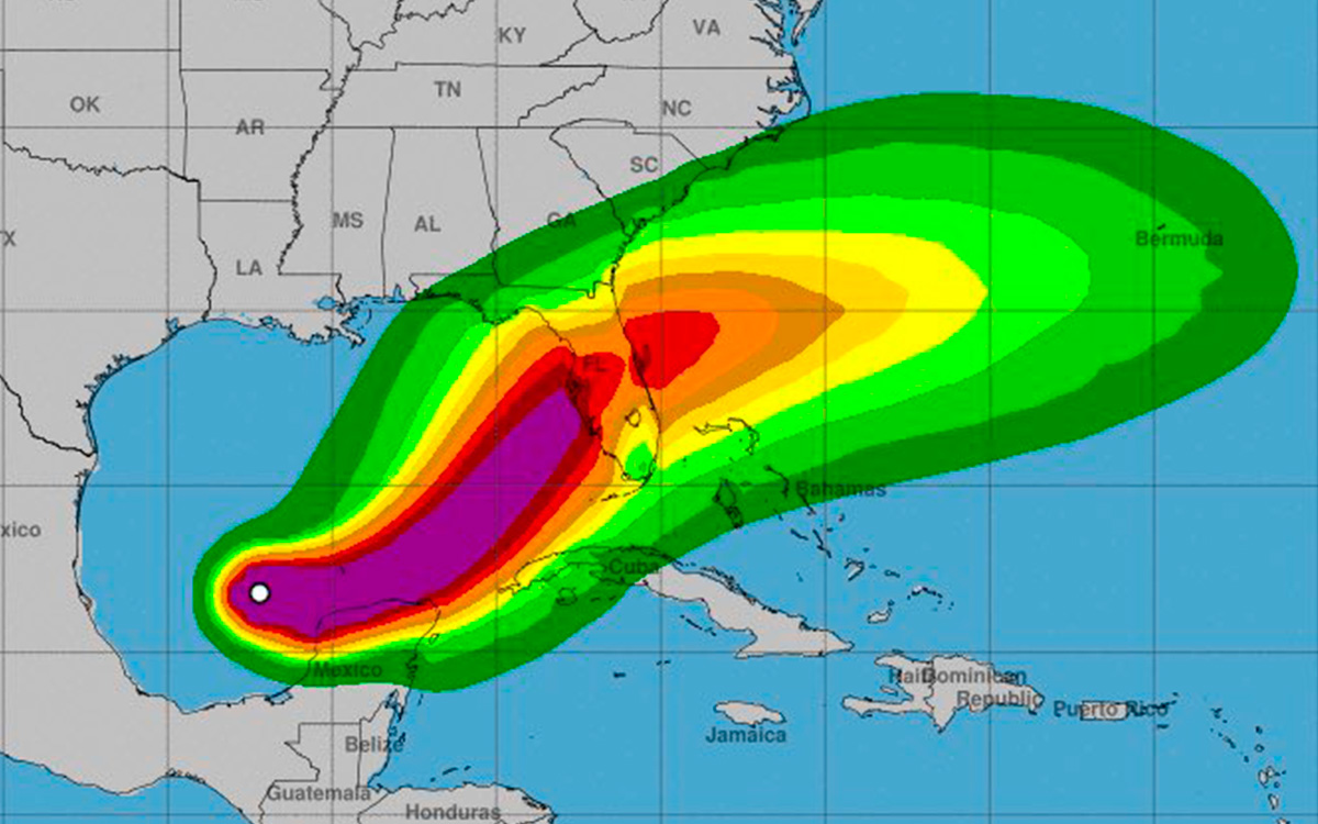 Huracán Milton | SRE pide a mexicanos en Florida atender recomendaciones