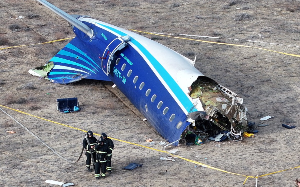 Se desconoce causa del accidente de Azerbaijan Airlines: Jefe de Senado kazajo