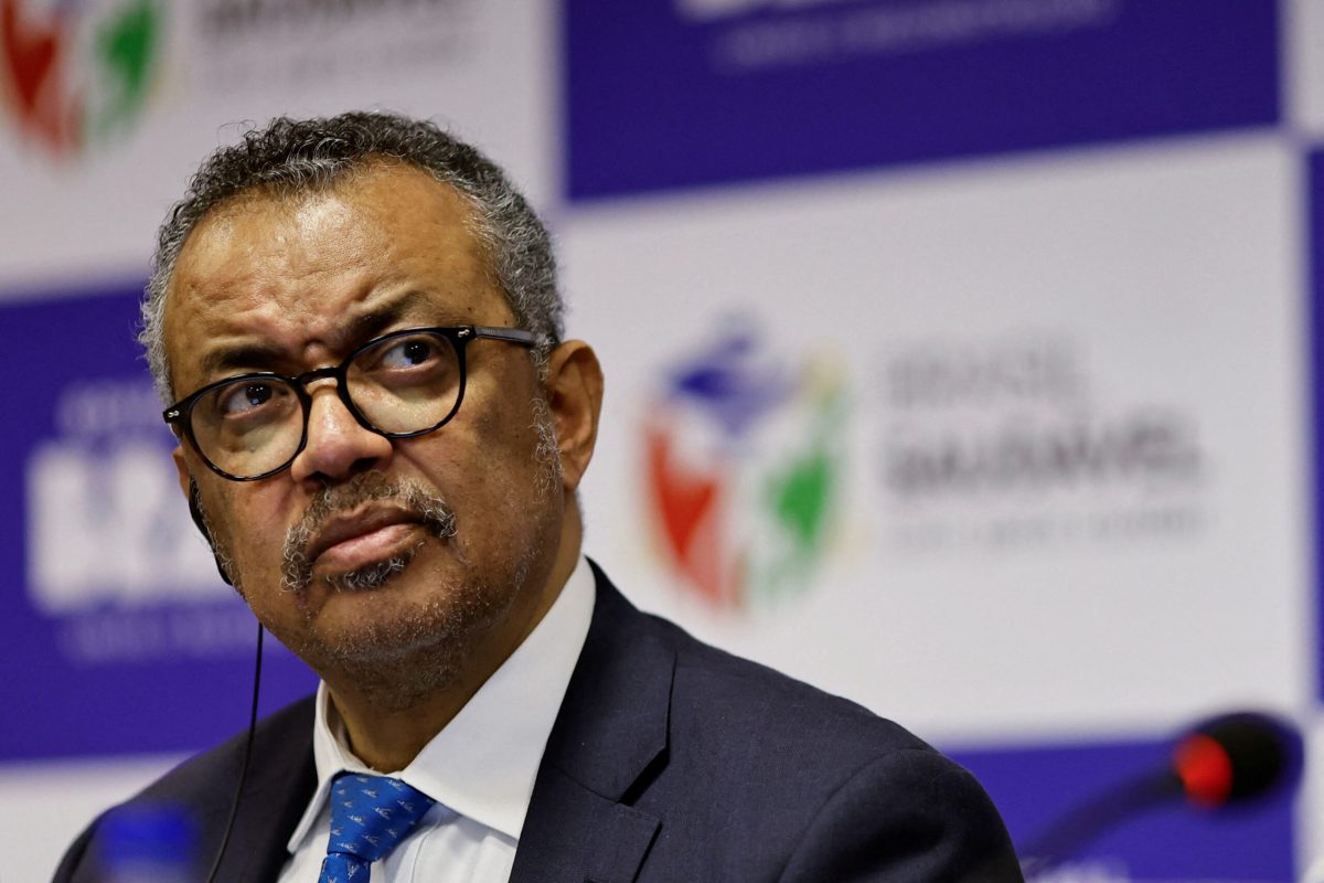 Tedros Adhanom se encontraba en aeropuerto de Yemen durante bombardeo