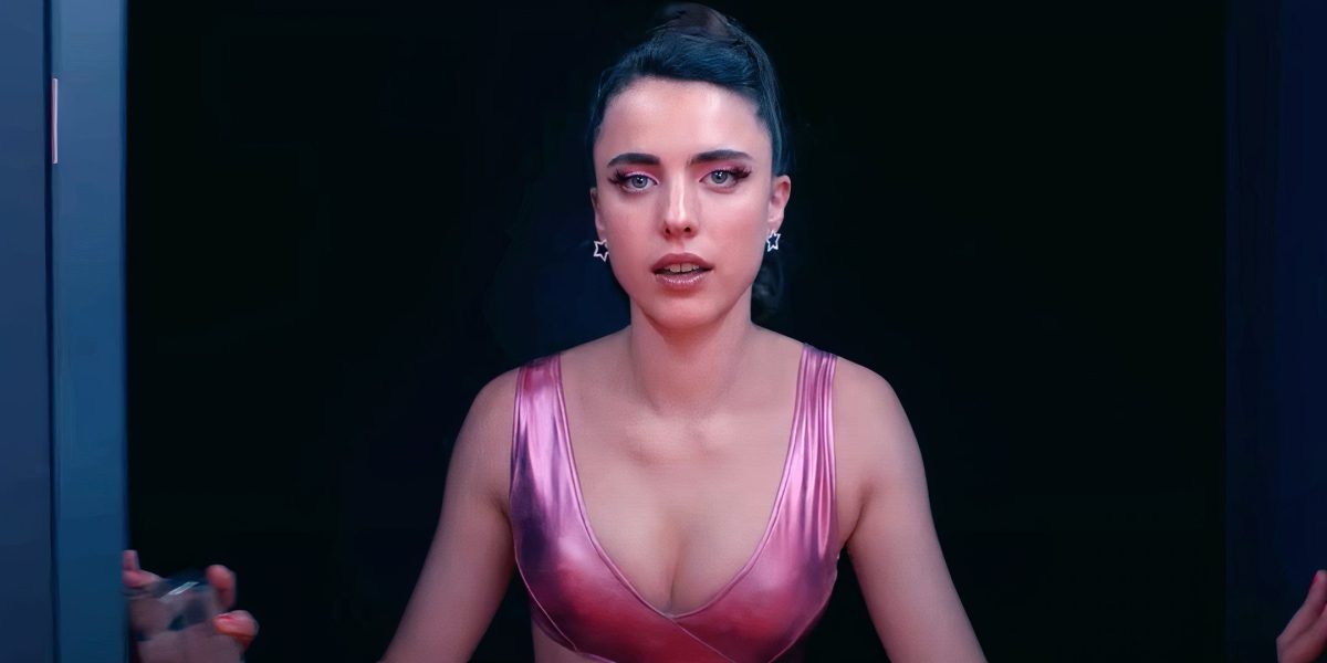 “Ya no podían filmarme la cara”: las prótesis de sustancia arruinaron tanto la piel de Margaret Qualley que algunas escenas tuvieron que ocultar su cara (pero la usó para otra película de 2024)