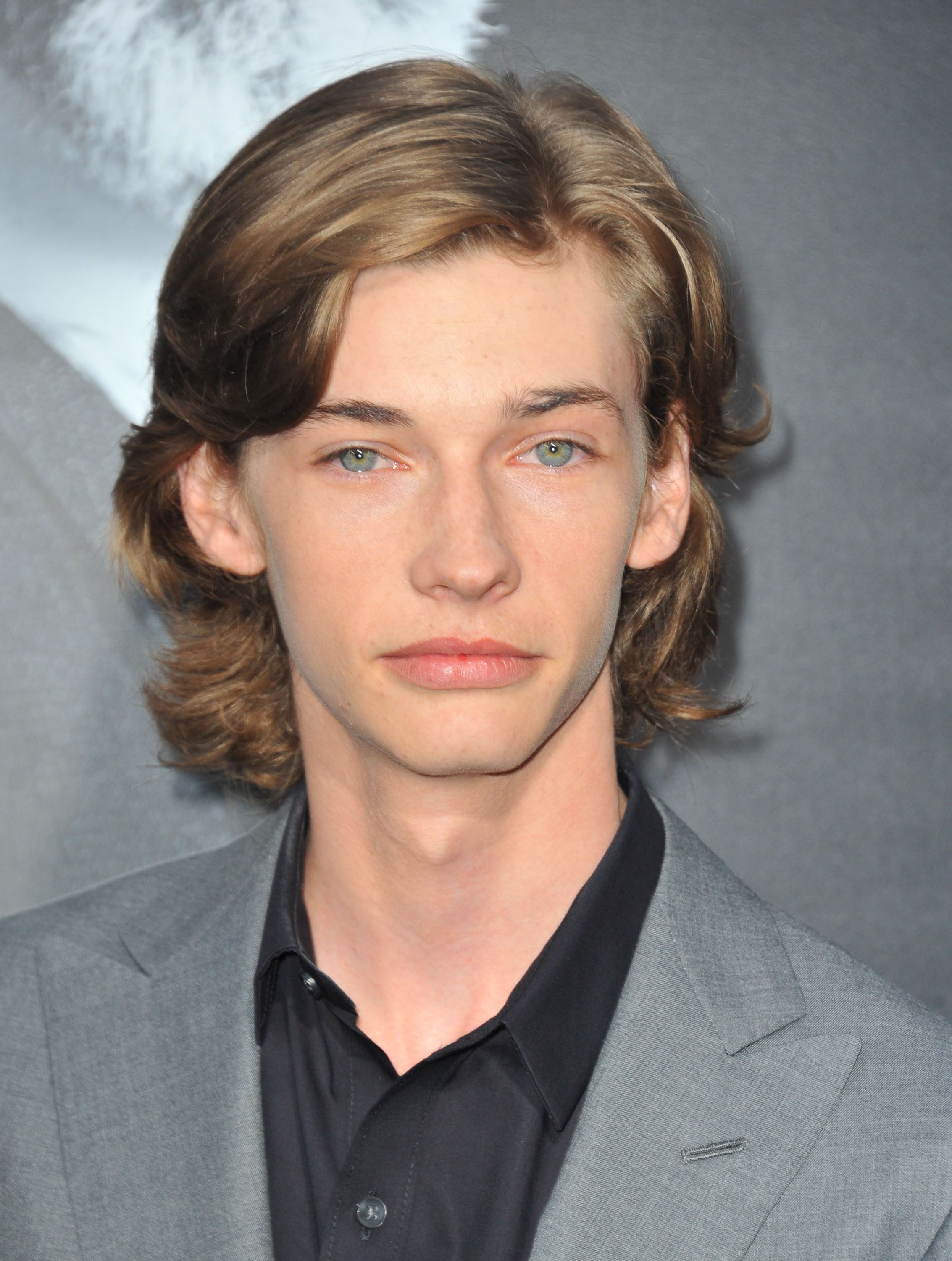 Foto de cabeza de Jacob Lofland