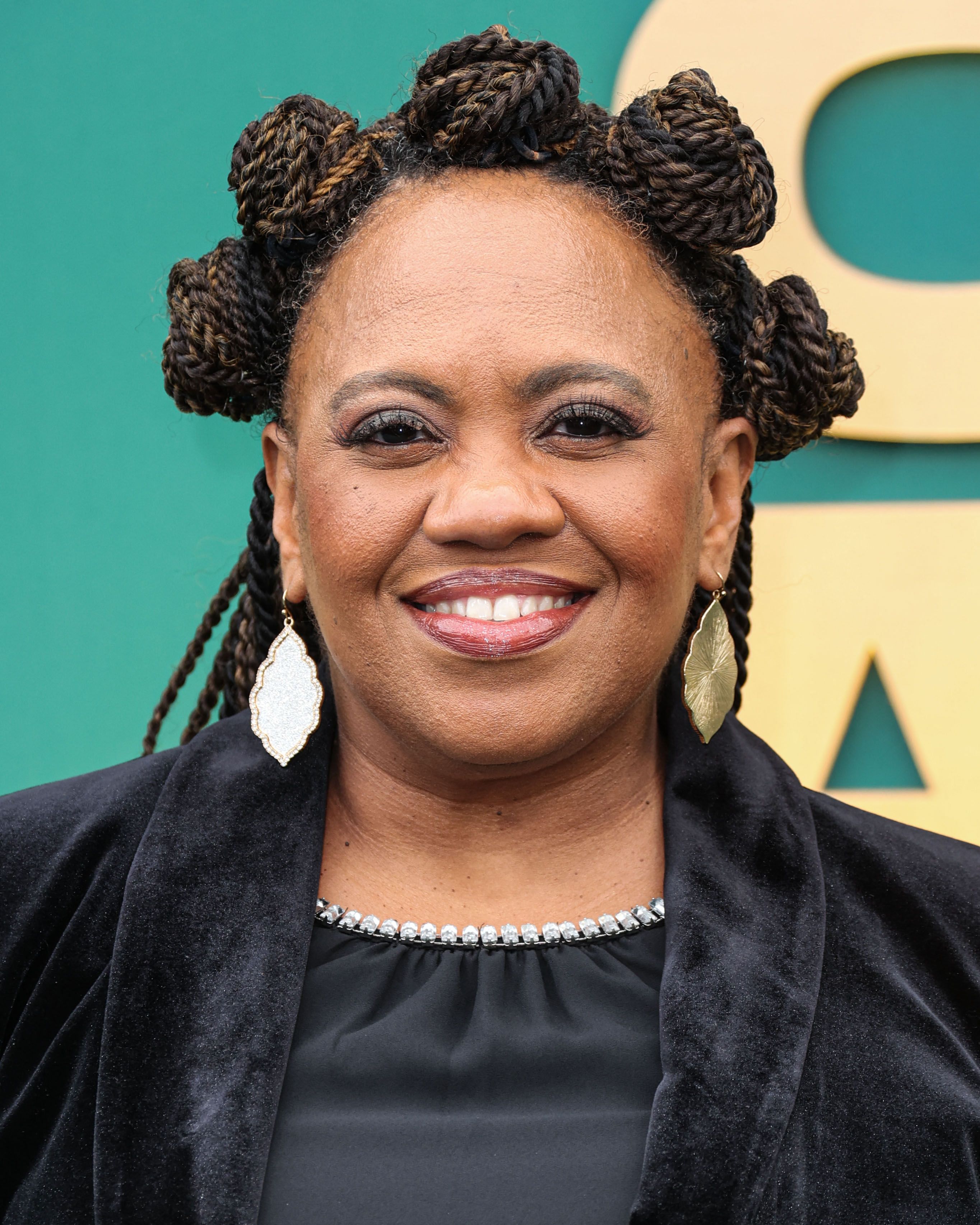 Tiro en la cabeza de Chandra Wilson