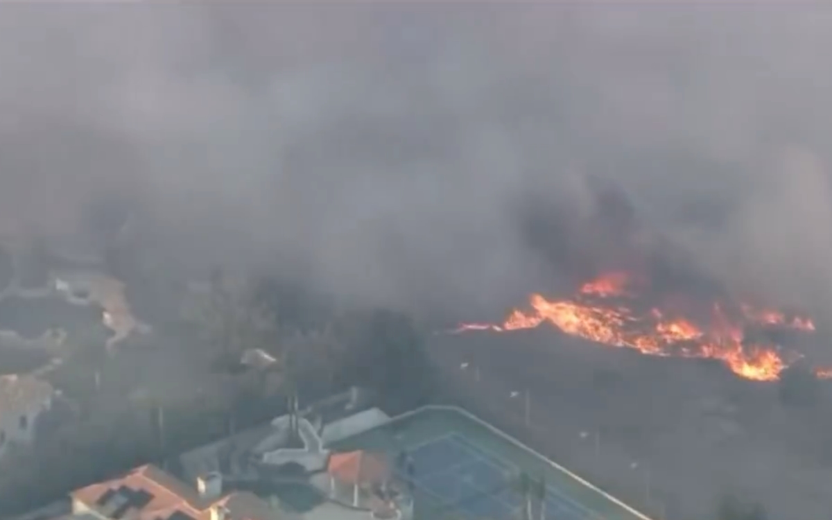 Videos | Nuevo incendio azota el norte de Los Ángeles, California