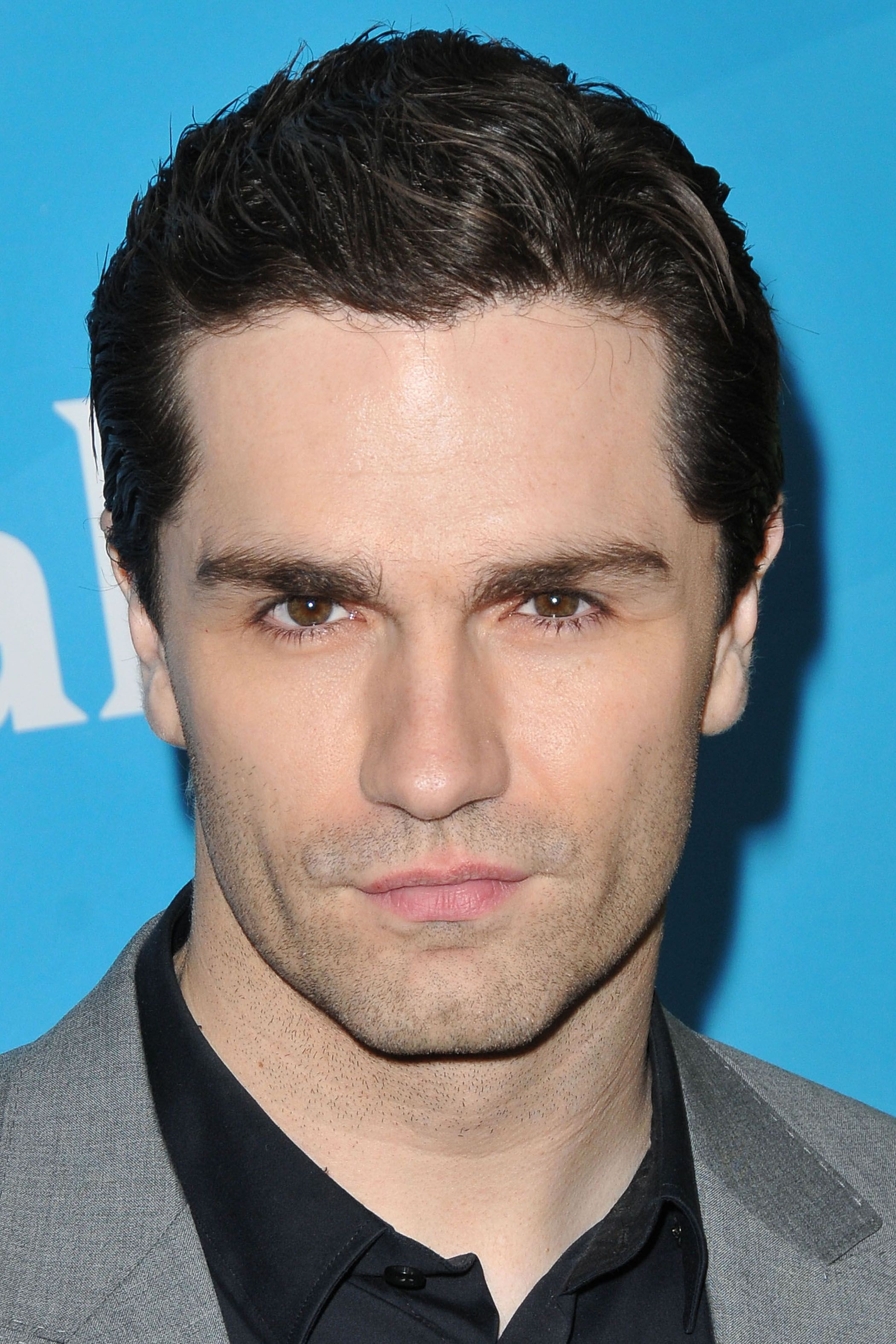 Tidado de la cabeza de Sam Witwer en el TCA Winter Press Tour 2013 - NBC Universal