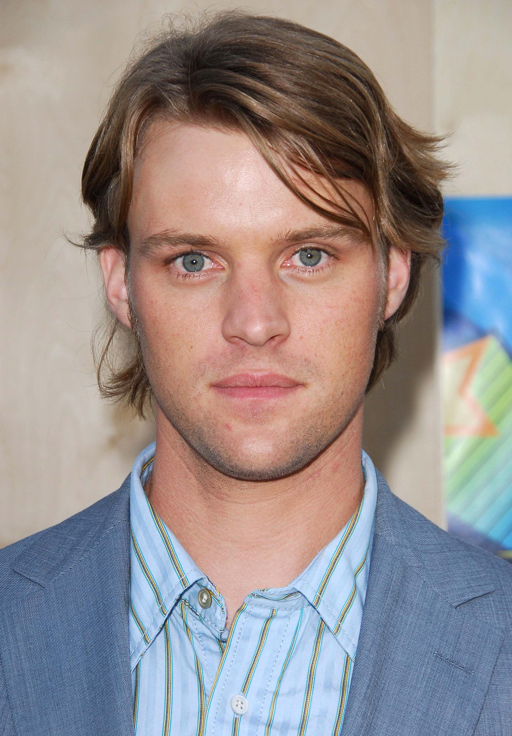 Tiro en la cabeza de Jesse Spencer