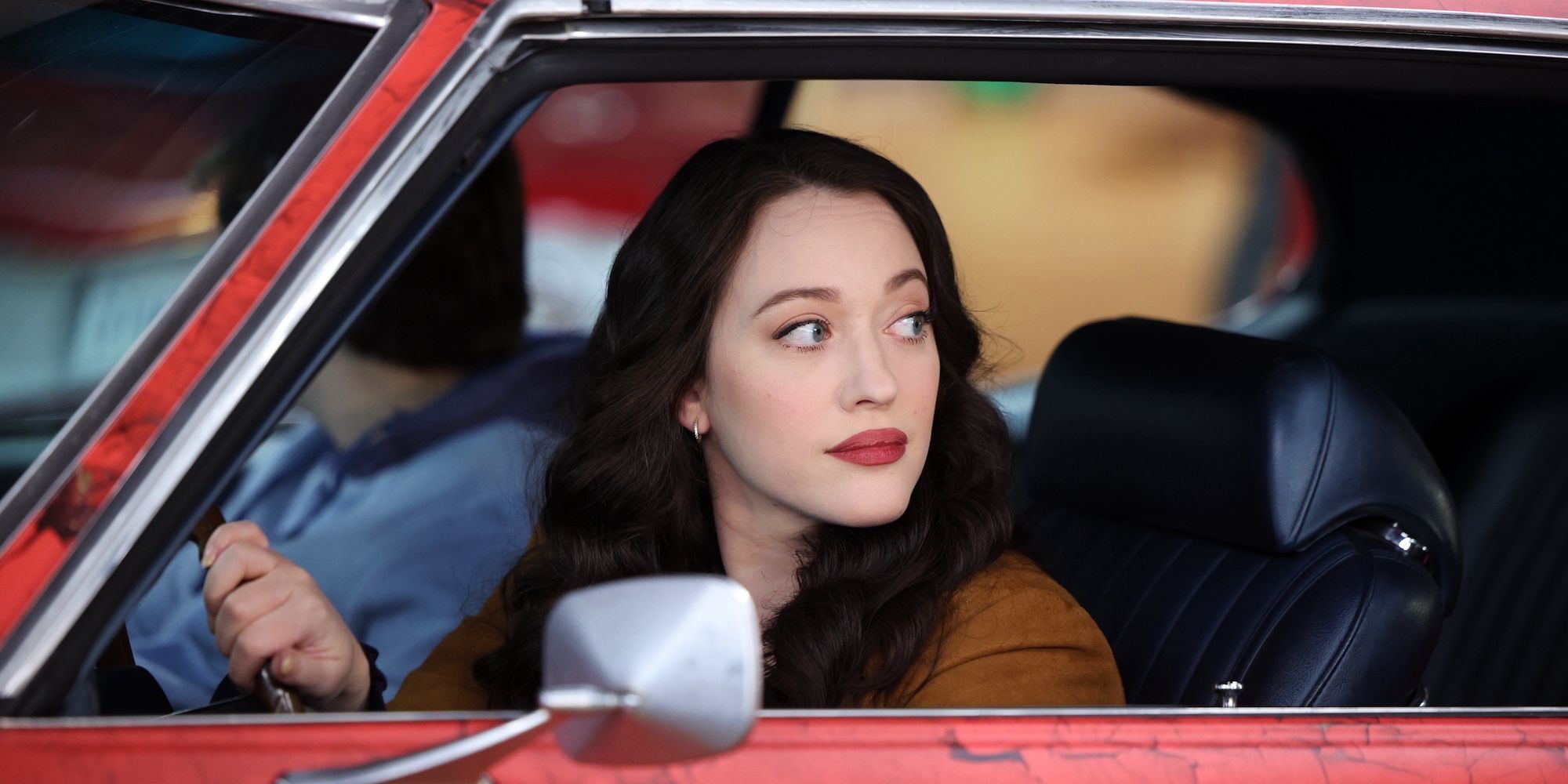 Kat Dennings elogia a su “padre de televisión favorito de todos los tiempos”, Tim Allen, mientras se pone en marcha la temporada 1